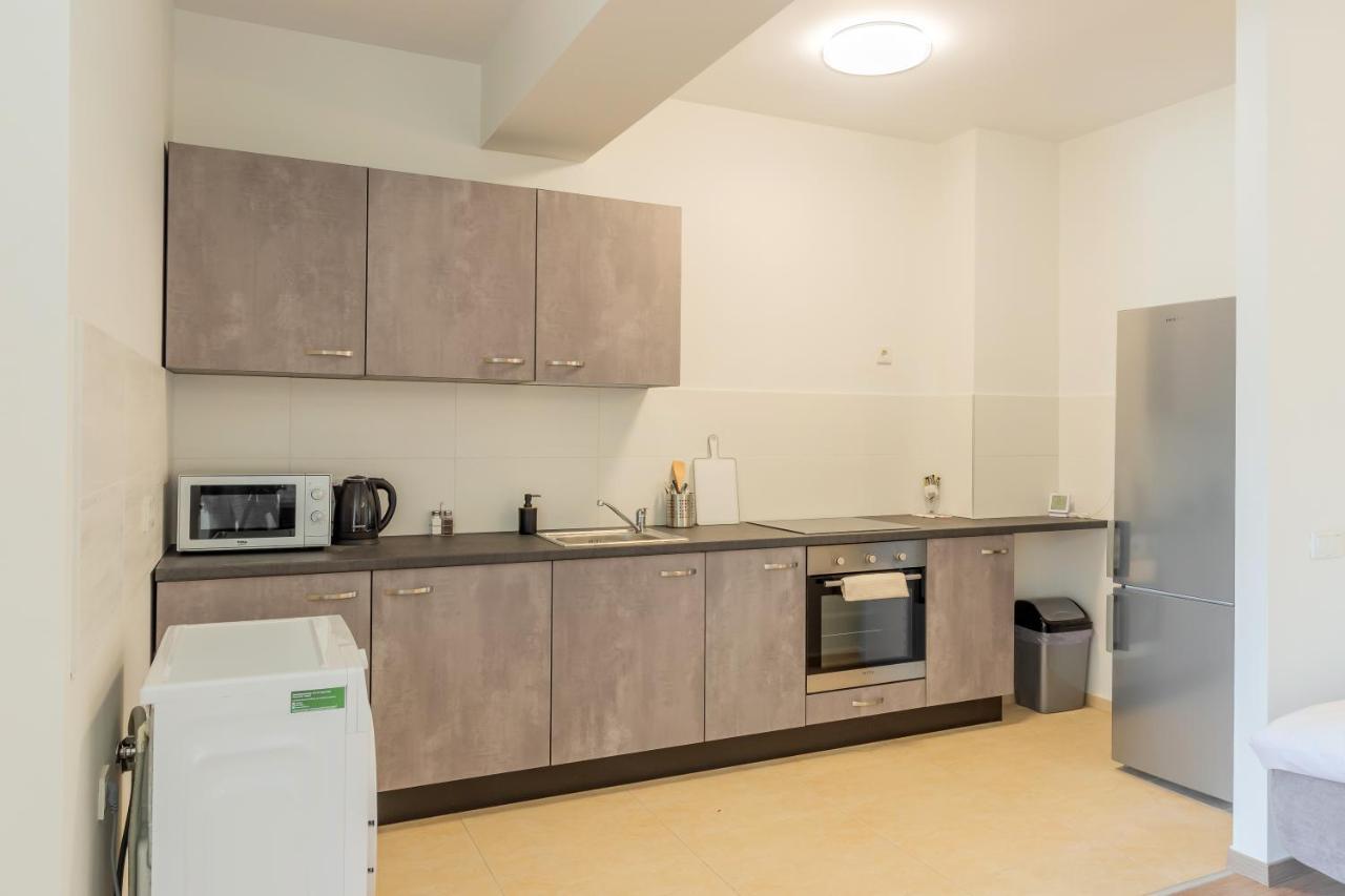 Atlas Unirii: Upscale Flats In The Heart Of Bucharest! Exteriör bild