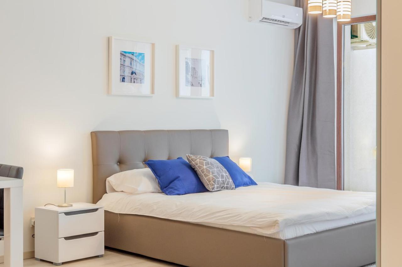 Atlas Unirii: Upscale Flats In The Heart Of Bucharest! Exteriör bild