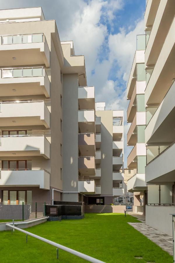 Atlas Unirii: Upscale Flats In The Heart Of Bucharest! Exteriör bild